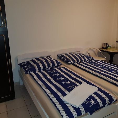 Motel Kotva Ivanka pri Dunaji Exterior foto
