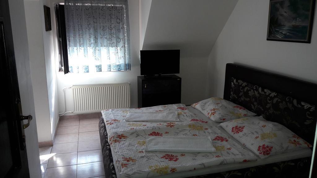 Motel Kotva Ivanka pri Dunaji Exterior foto