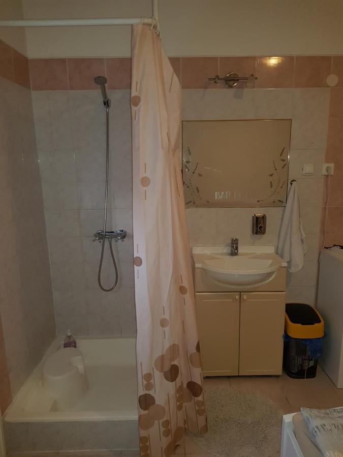 Motel Kotva Ivanka pri Dunaji Exterior foto