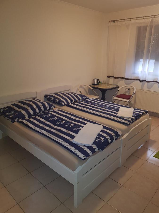 Motel Kotva Ivanka pri Dunaji Exterior foto